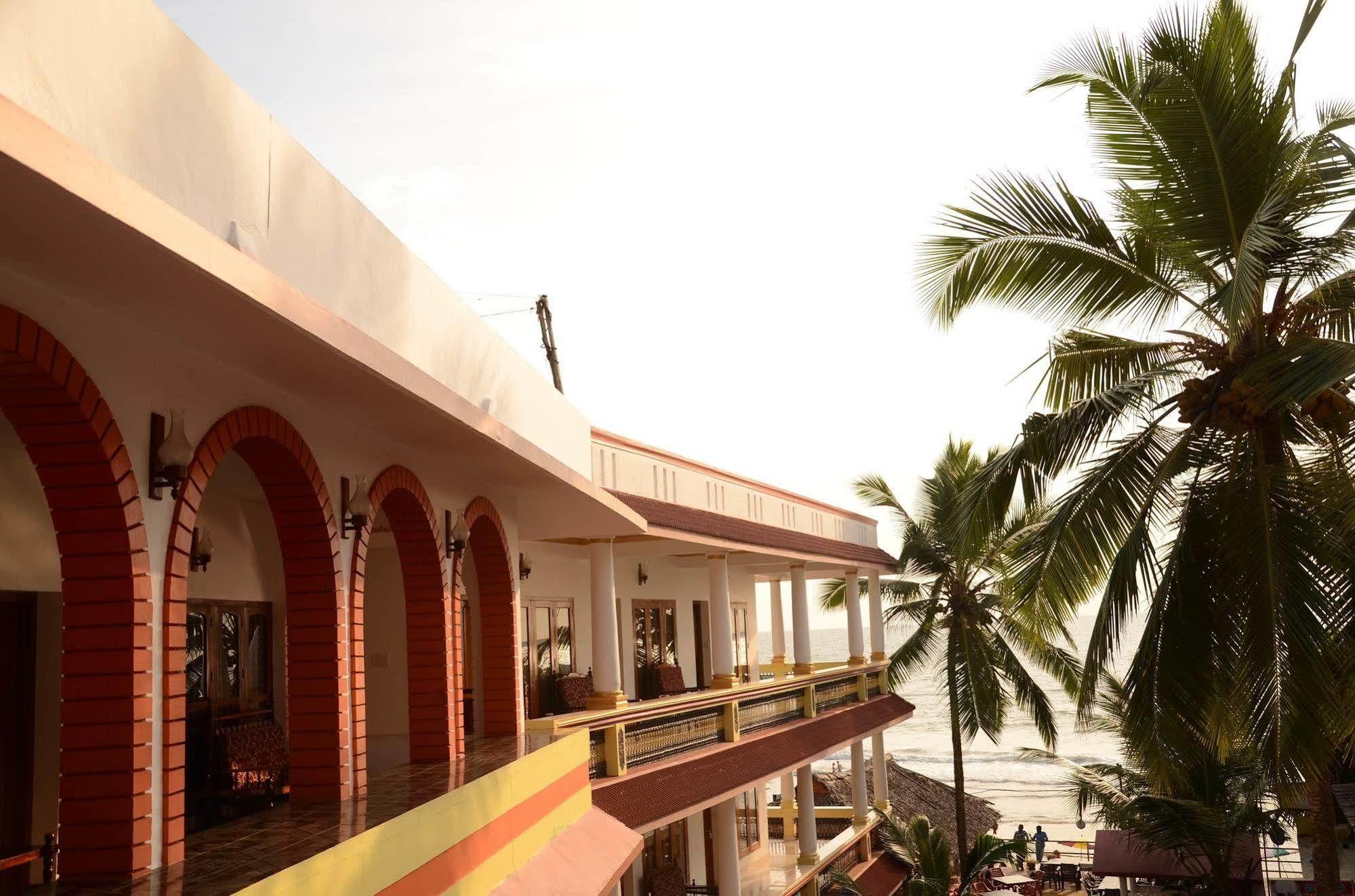 Hotel Sea View Palace - The Beach Hotel Kovalam Zewnętrze zdjęcie
